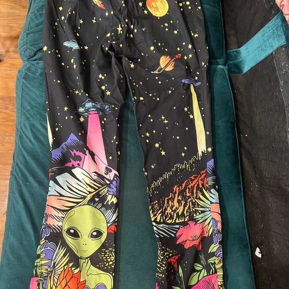 Brand New unique Dolls Kill limited edition pants - Picture 7 of 8